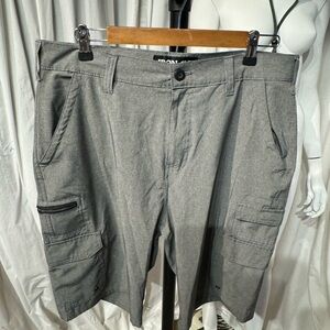 Iron Company Shorts Cargo Size 32